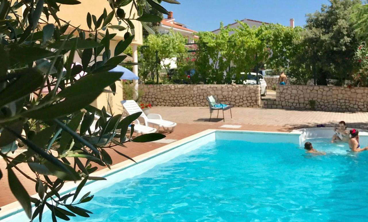 Apartments Villa Ana Mandre Εξωτερικό φωτογραφία