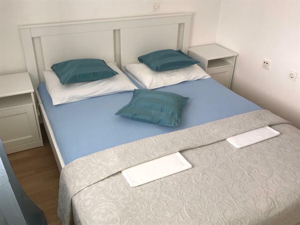 Apartments Villa Ana Mandre Εξωτερικό φωτογραφία
